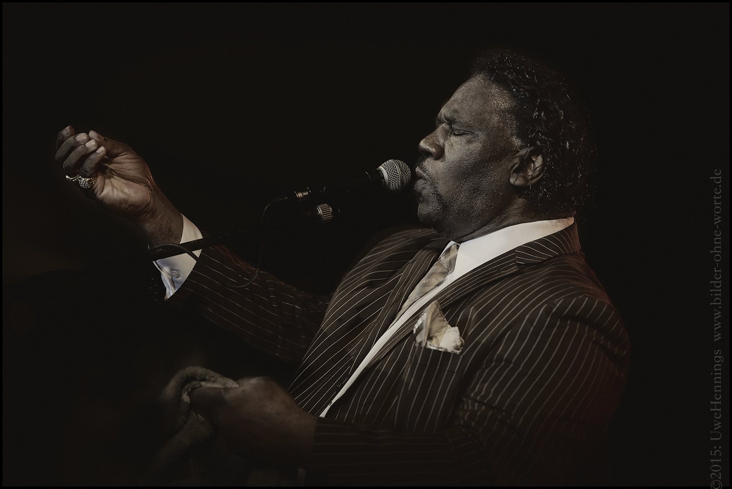 nothing but the blues -3-