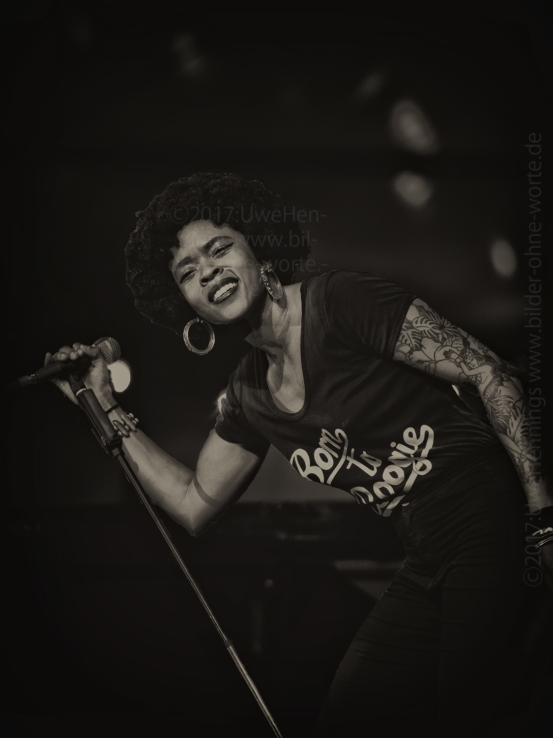 nothing but the blues -17-