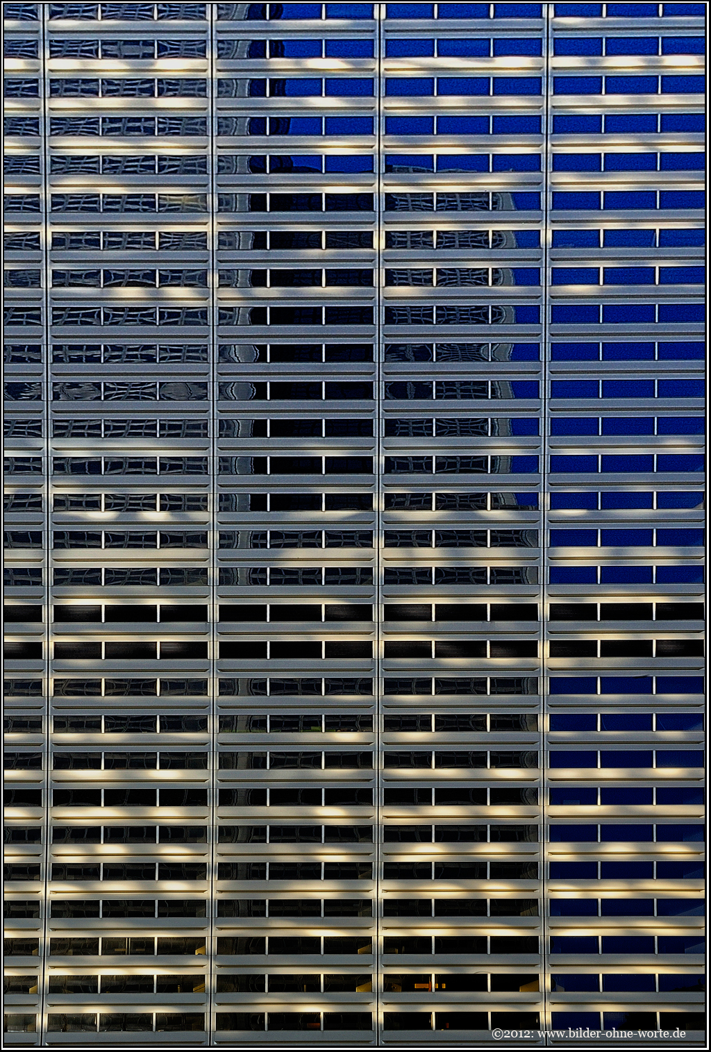 2012 09 USA 1070klFRTxt