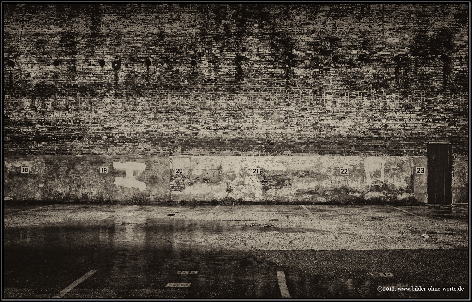 2012 09 USA 4428klTxTRSW